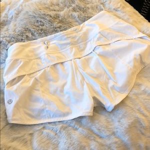 Lululemon White running shorts size 6